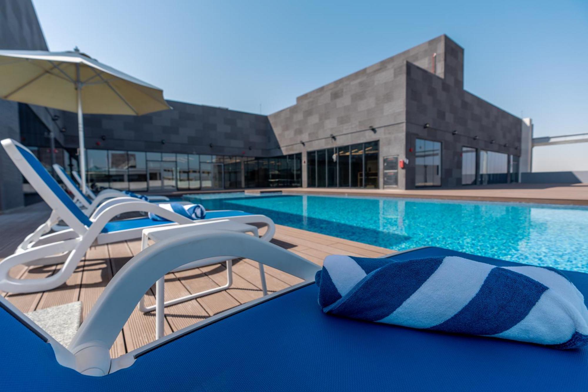 West Walk Retaj Hotel Al Rayyan エクステリア 写真
