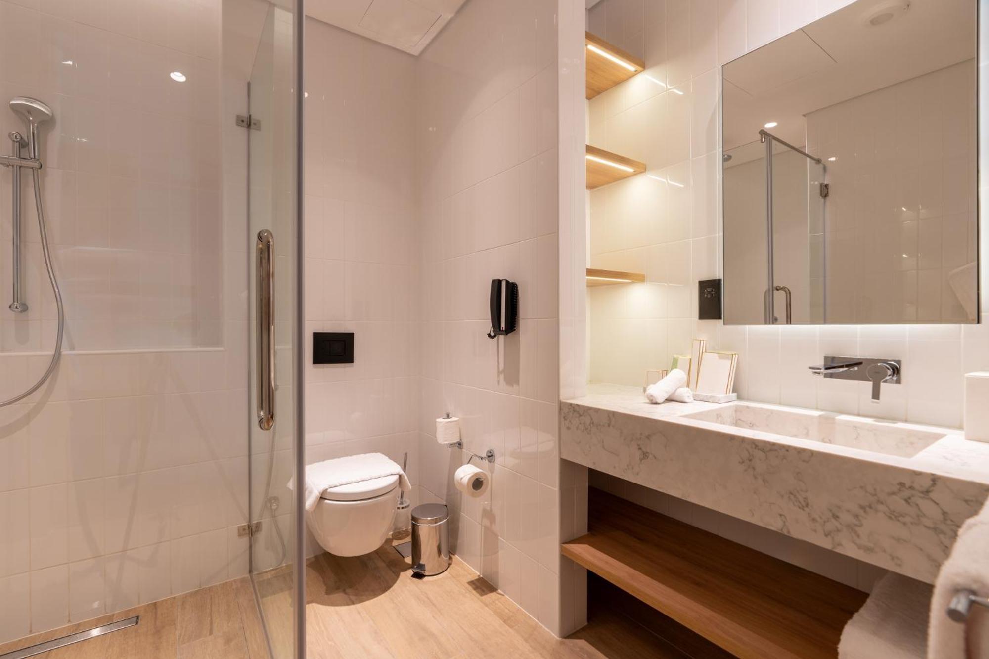 West Walk Retaj Hotel Al Rayyan エクステリア 写真
